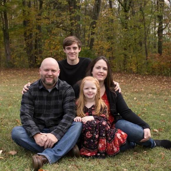 Meet your Posher, Jaime - Picture 1 of 1